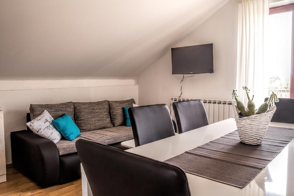 Silvia Apartman