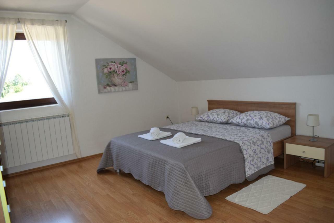Apartman Silvia Szluin